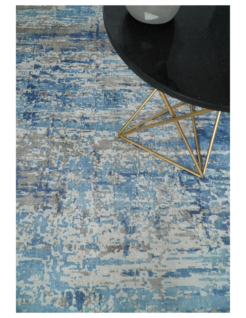 5x8 Modern Abstract Blue and Ivory Rug made with Bamboo Silk | QT12 - The Rug Decor
