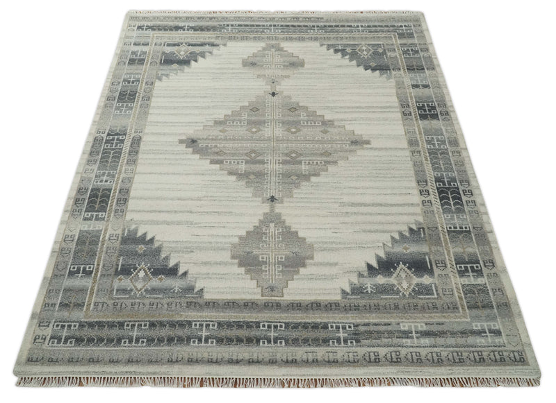 Natural Wool Hand Knotted Ivory and Gray Traditional Multi size wool Area Rug, Kids, Living Room and Bedroom Rug