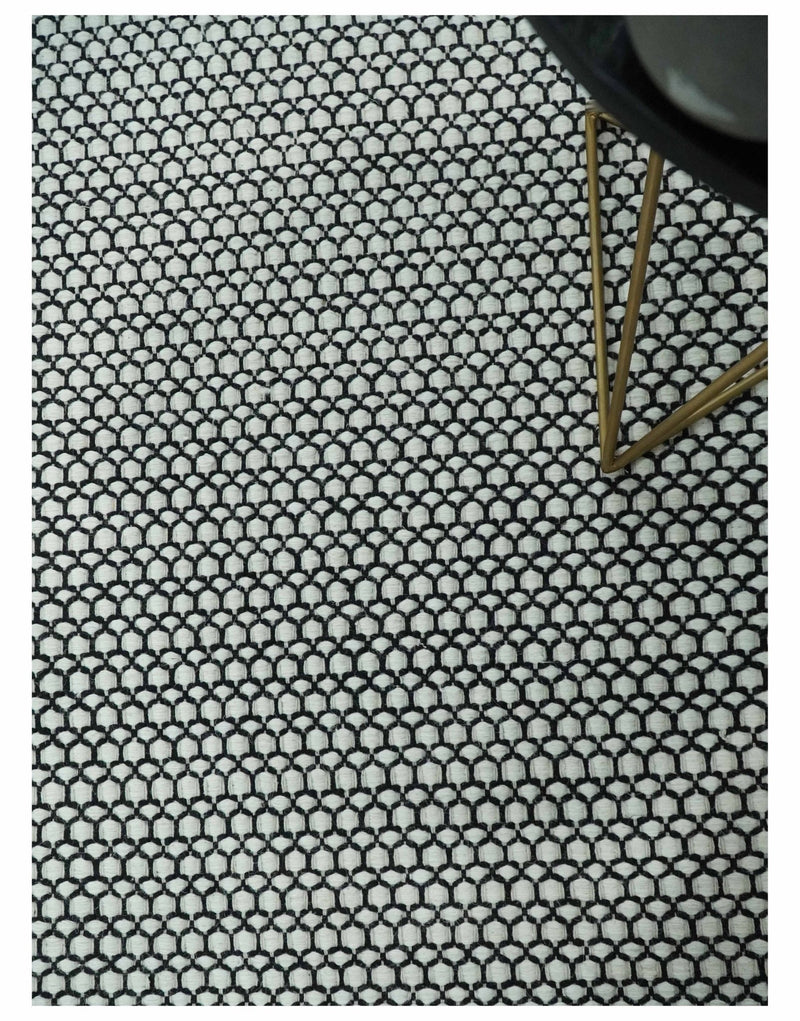 8x10 and 9x12 Flatwoven Dhurrie Modern Checkered Black and Ivory Wool Area Rug, Layering Rug | TRDCP831 - The Rug Decor