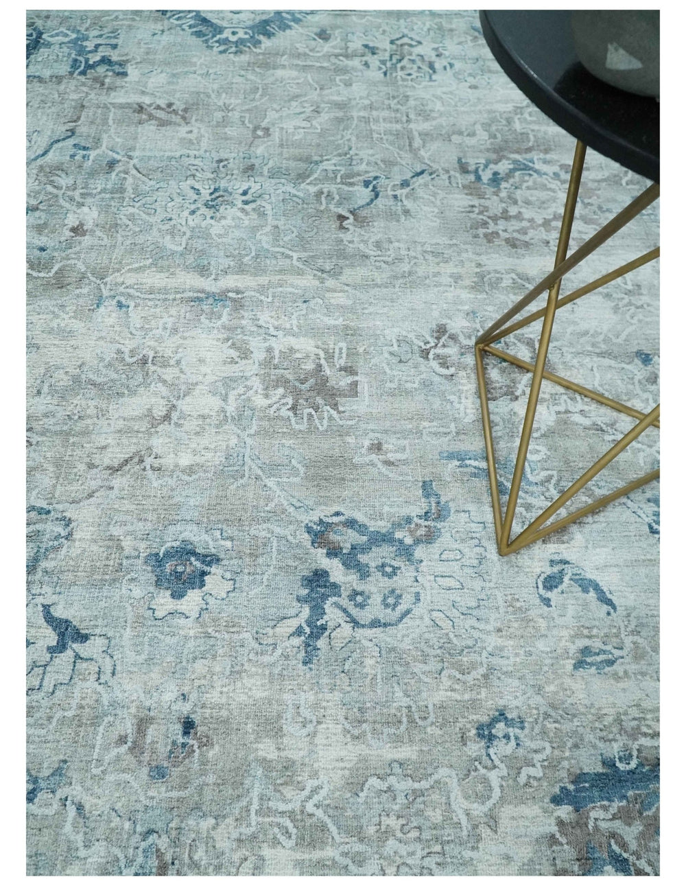 8x10 Aqua, Ivory and Silver Traditional Handmade Wool Area Rug - The Rug Decor