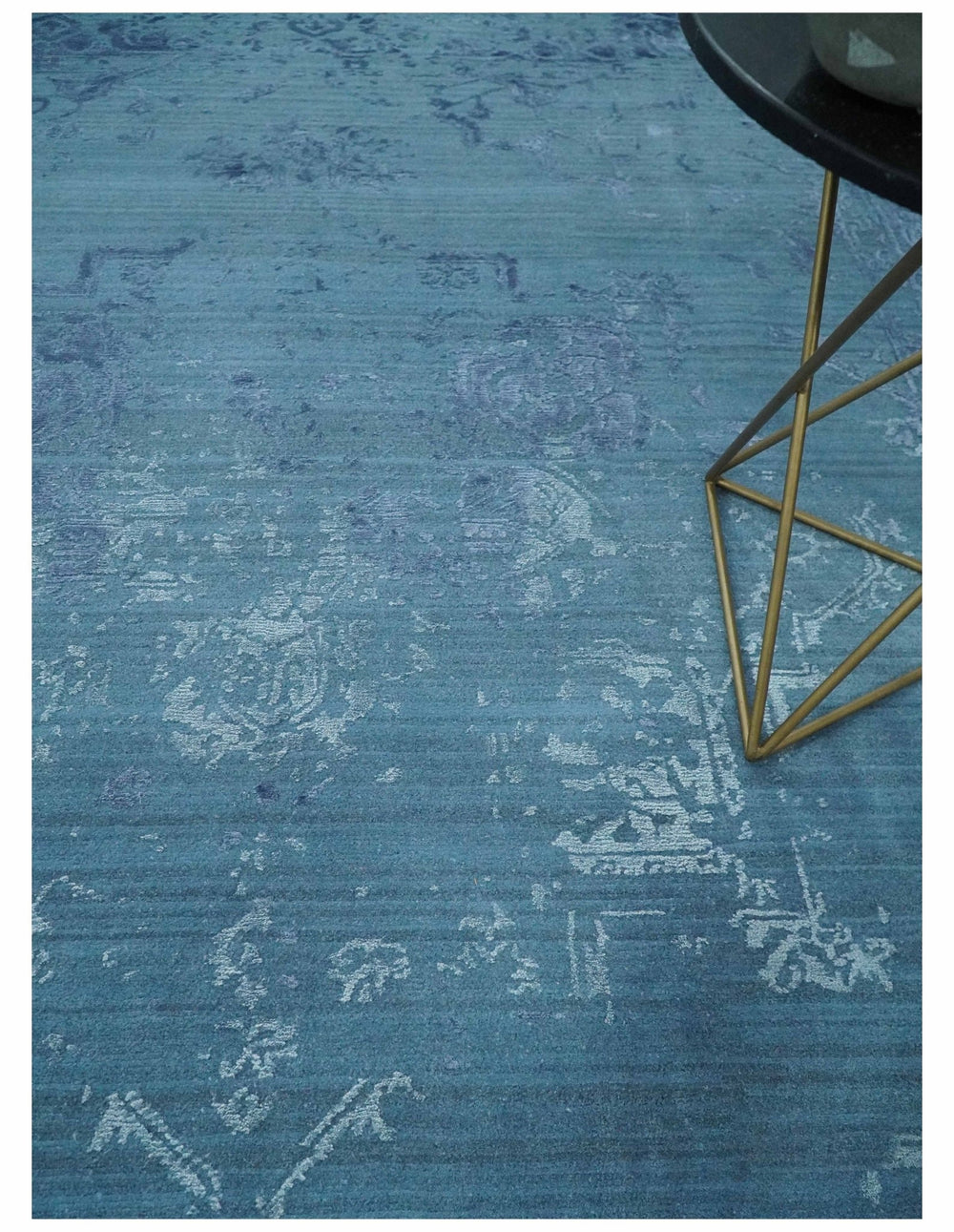 8x10 Blue Gray, Violet and Silver Traditional Handmade Wool and Art Silk Area Rug - The Rug Decor