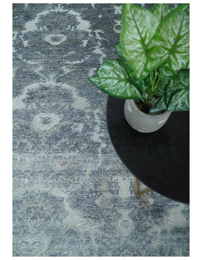 8x10 Fine Hand Knotted Modern Contemporary Silver and Gray Vintage Style Bamboo Silk | TRDCP488810 - The Rug Decor