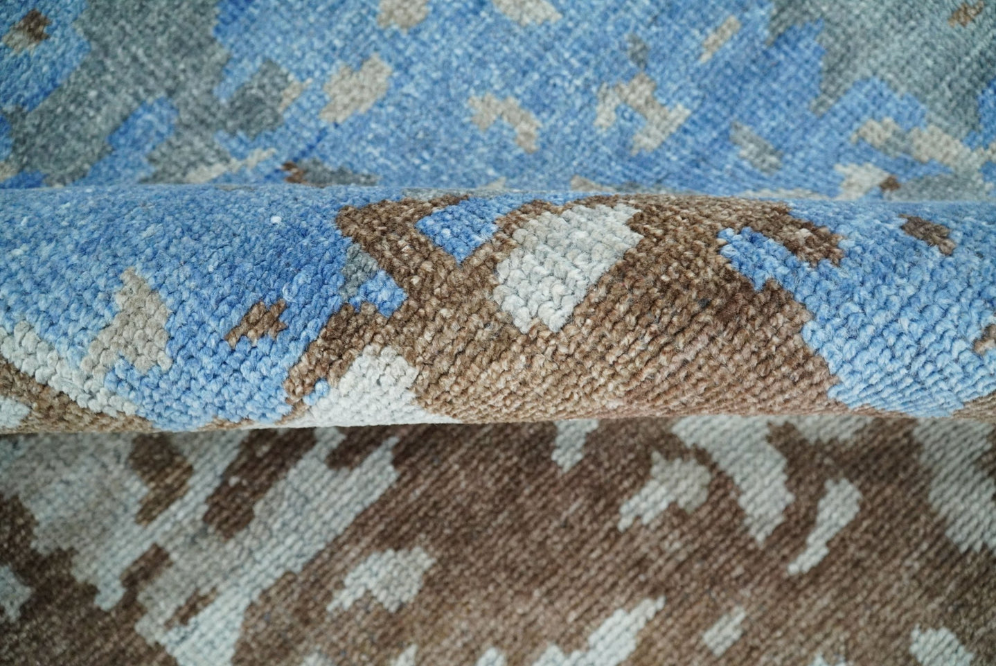 8x10 Hand Knotted Blue and Silver Modern Abstract Low Pile Contemporary Wool Rug | TRD2650 - The Rug Decor