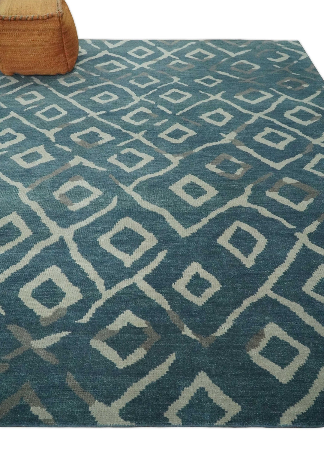 8x10 Hand Knotted Green, Ivory and Gray Traditional Persian Oushak Wool Rug | AC17810 - The Rug Decor