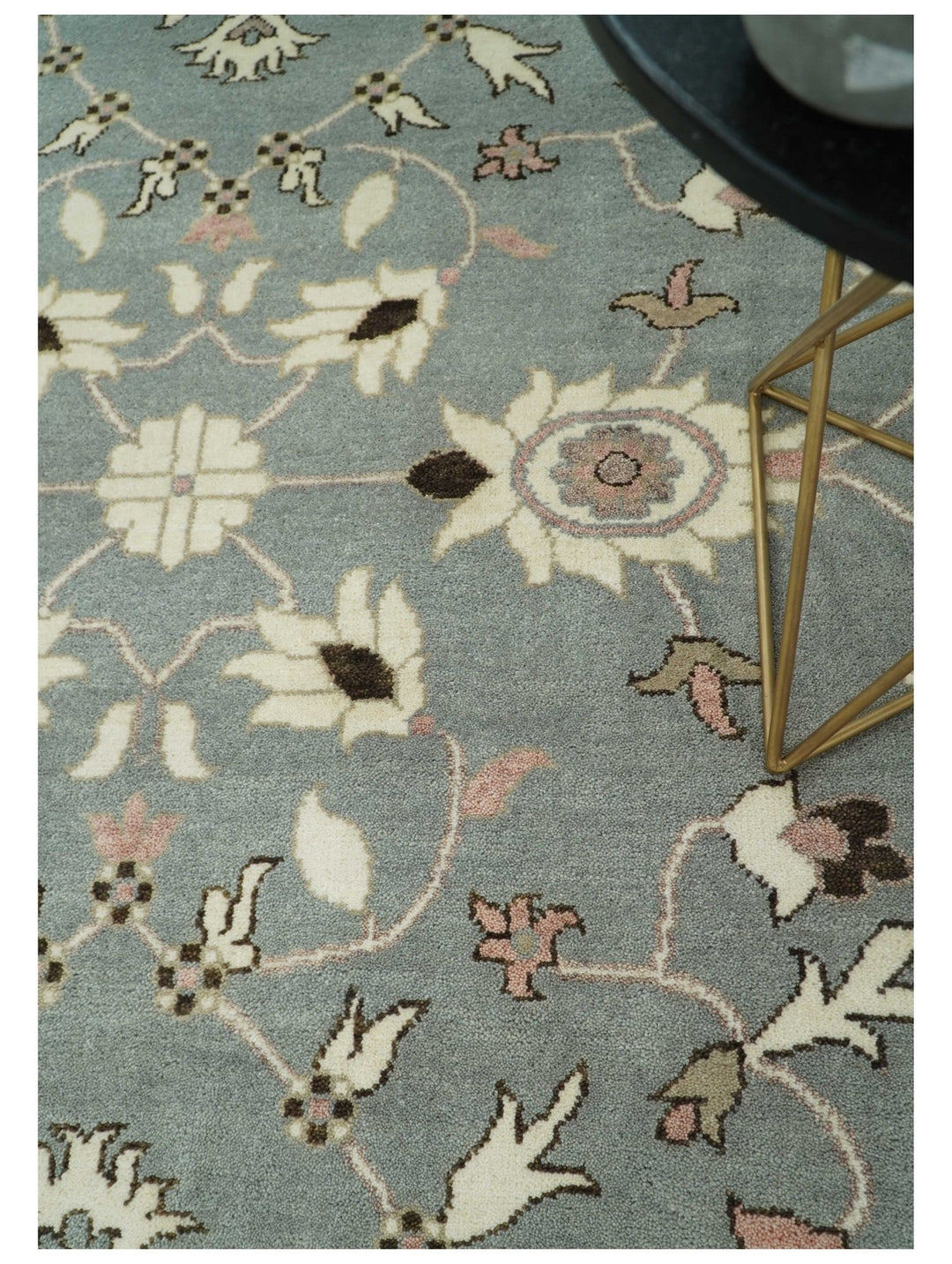 8x10 Hand Knotted Silver and Beige Traditional Persian Oushak Wool Rug | TRDCP760810 - The Rug Decor