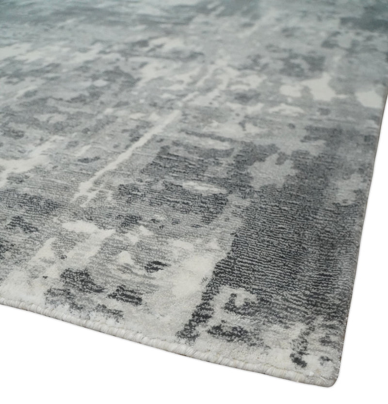 8x10 Ivory, Silver and Charcoal Modern Abstract Hand Loomed Blended wool and Art silk Area Rug - The Rug Decor