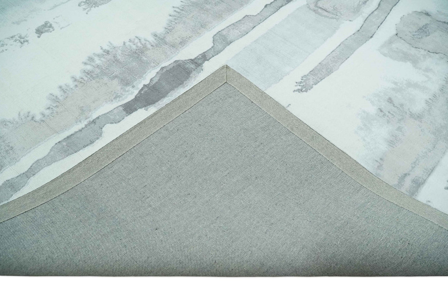 8x10 Ivory, Silver and Gray Modern Abstract Handmade Art Silk Area Rug | AE11810 - The Rug Decor