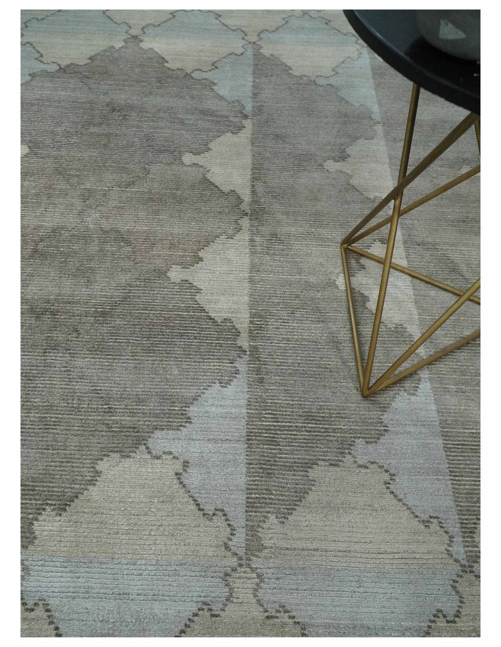 8x10 Silver and Gray Ikat design Handmade Art Silk Area Rug - The Rug Decor