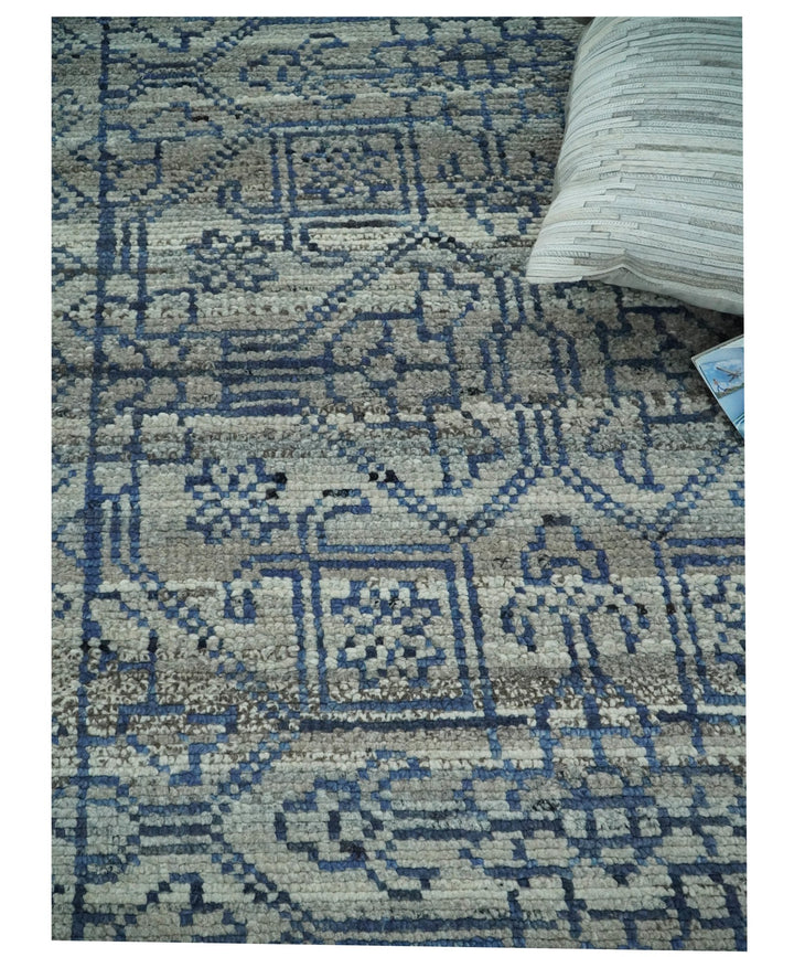 8x10 Silver, Gray and Blue Traditional Persian Minimal Area Rug | TRD43580810 - The Rug Decor