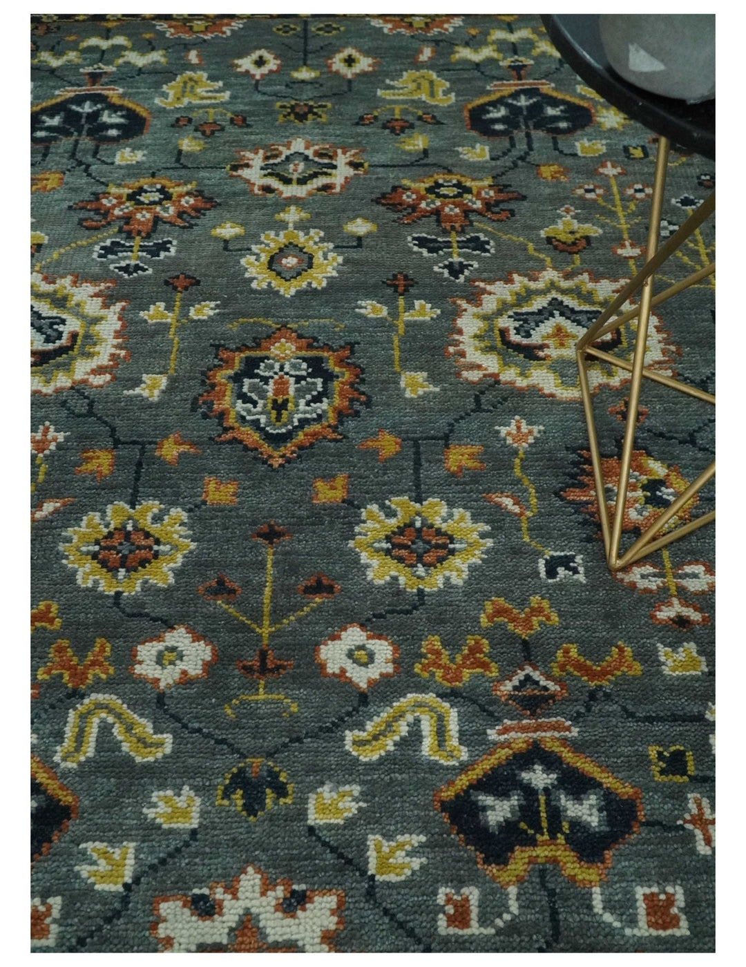Antique 8x10 Gray and Ivory Traditional Persian Oushak Wool Rug | TRDCP1114810 - The Rug Decor