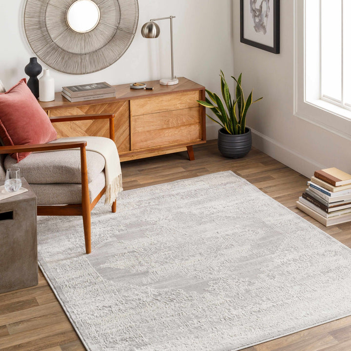 Antique Look Ivory And Gray Medallion Pattern Machine Woven Area Rug - The Rug Decor