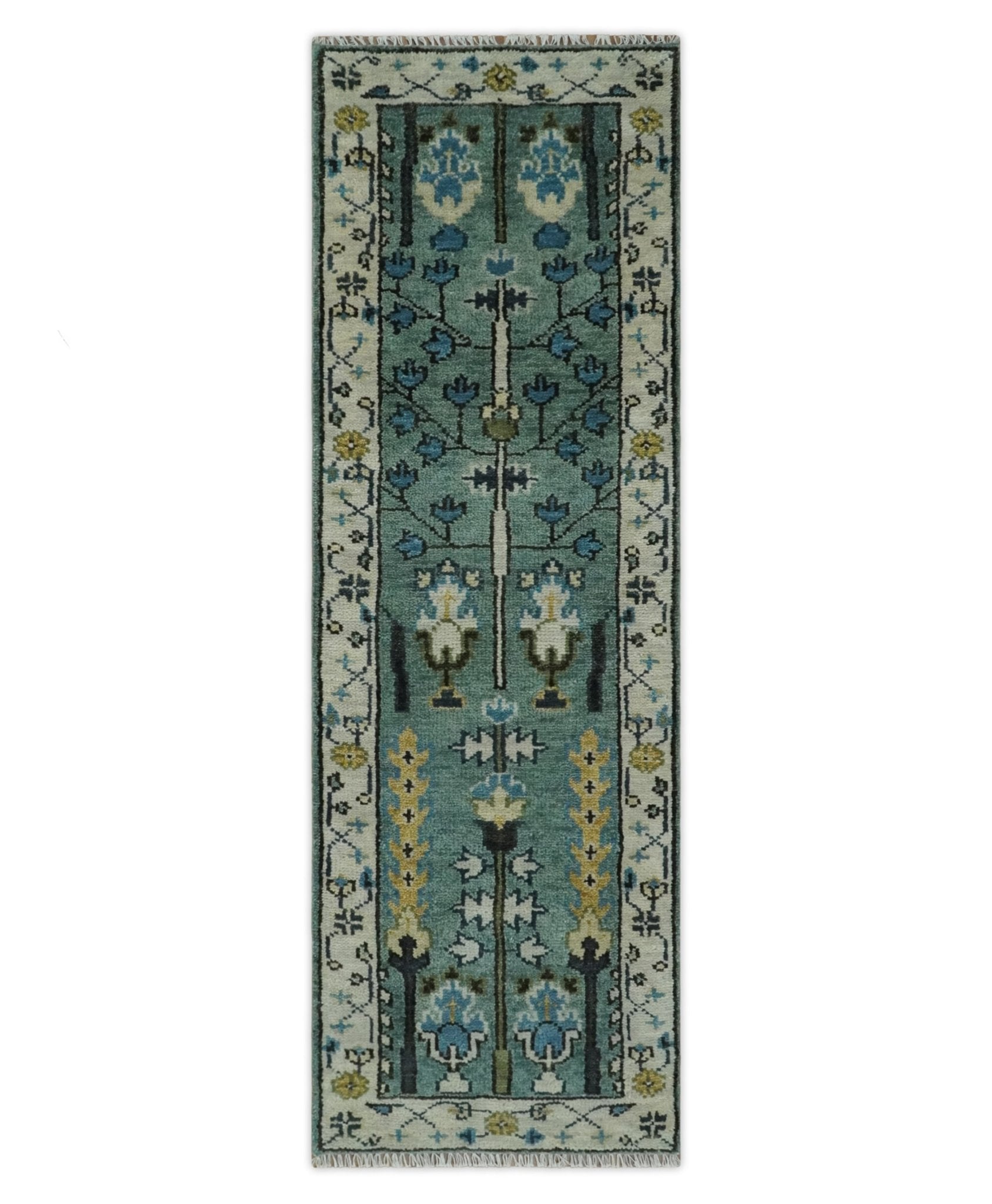 142×244 \"Green tea\" ViNTAGE TURKiSH RUG Vintage Turkish Rug in Light Green with Beige Floral Medallion