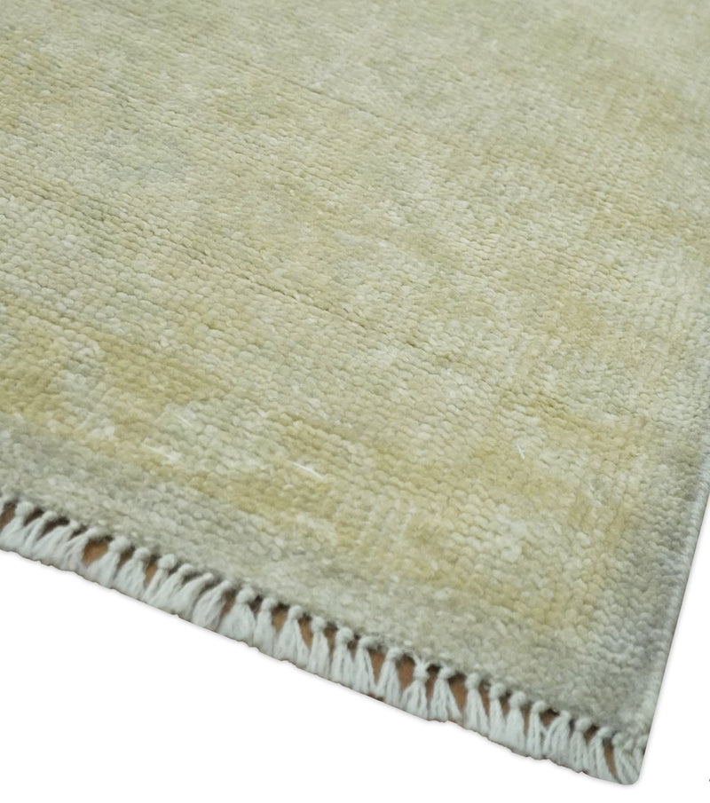 Beige and Silver Traditional Hand Knotted 8x10 Wool Oushak Area Rug - The Rug Decor