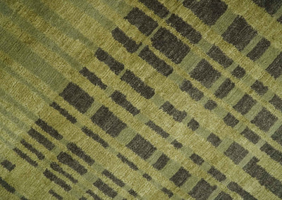 Charcoal and Olive Modern Stripes Design 5.8x7.10 Hand loom wool area Rug - The Rug Decor