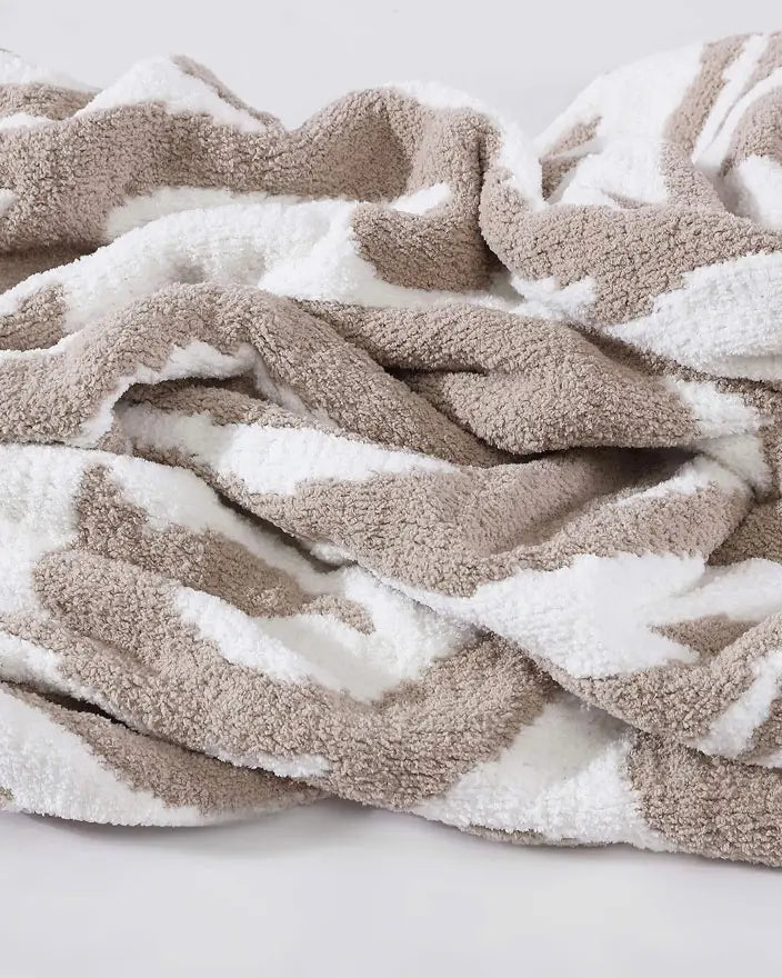 Cloud Gray, Sahara Tan, Coal, Taupe And Off White Modern Soft Plush Throw - The Rug Decor