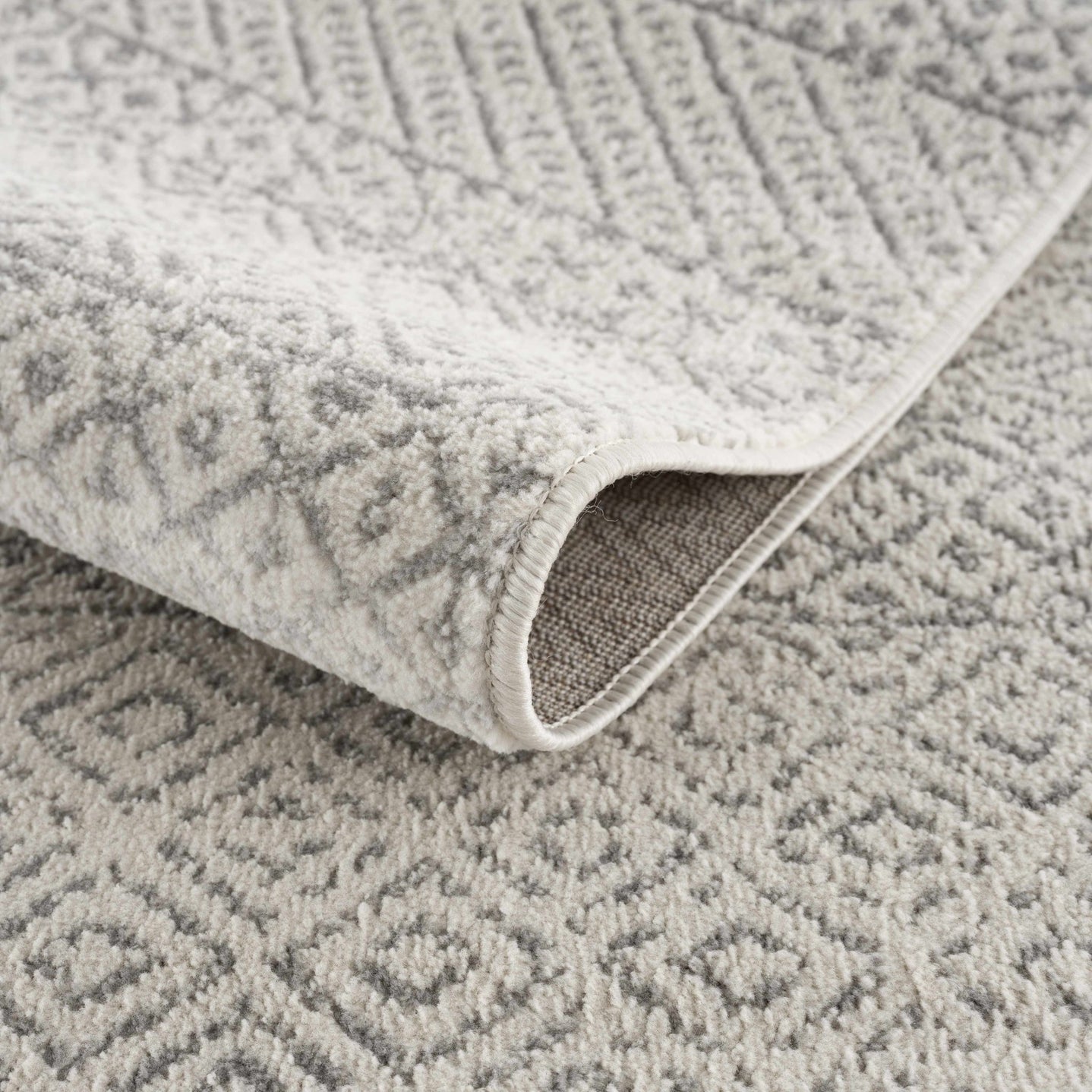 Contemporary Beige and Gray Tribal Trellis Medium pile Area Rug - The Rug Decor