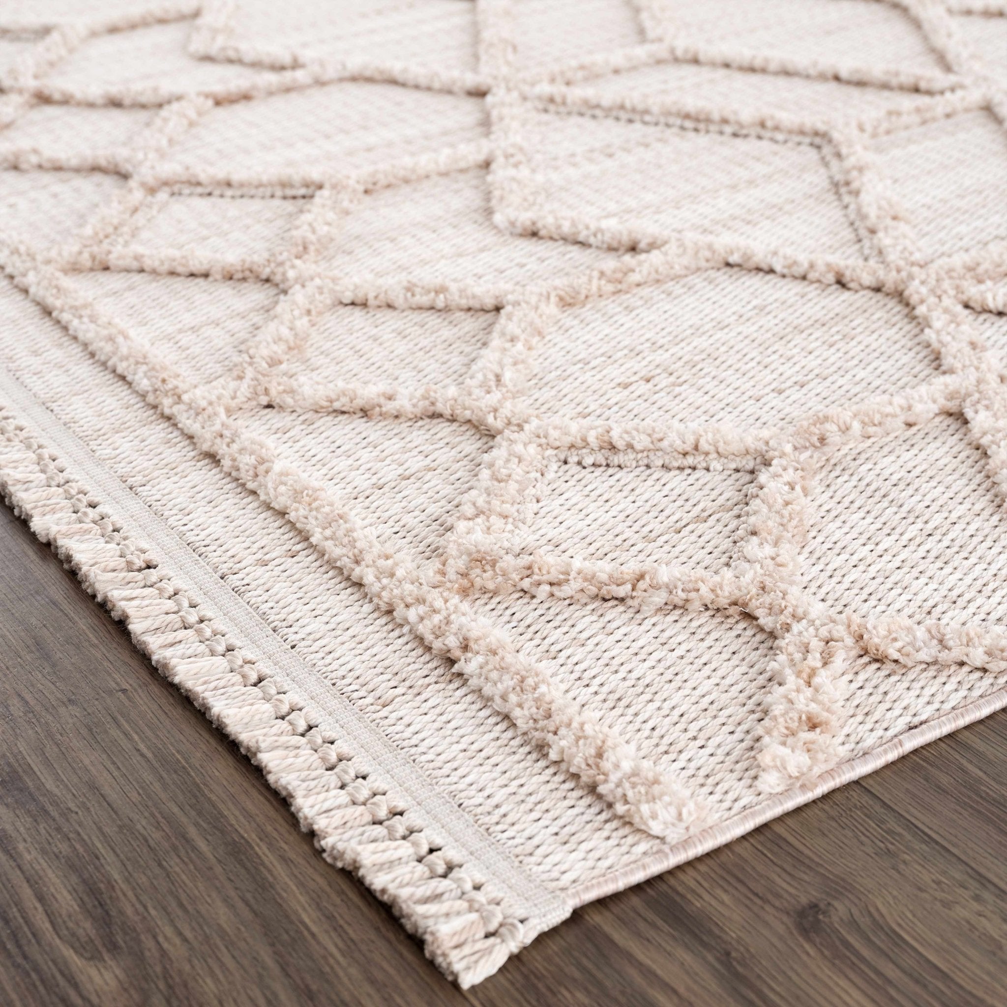 Contemporary Beige, Light Peach High/Low pile Carved Texture