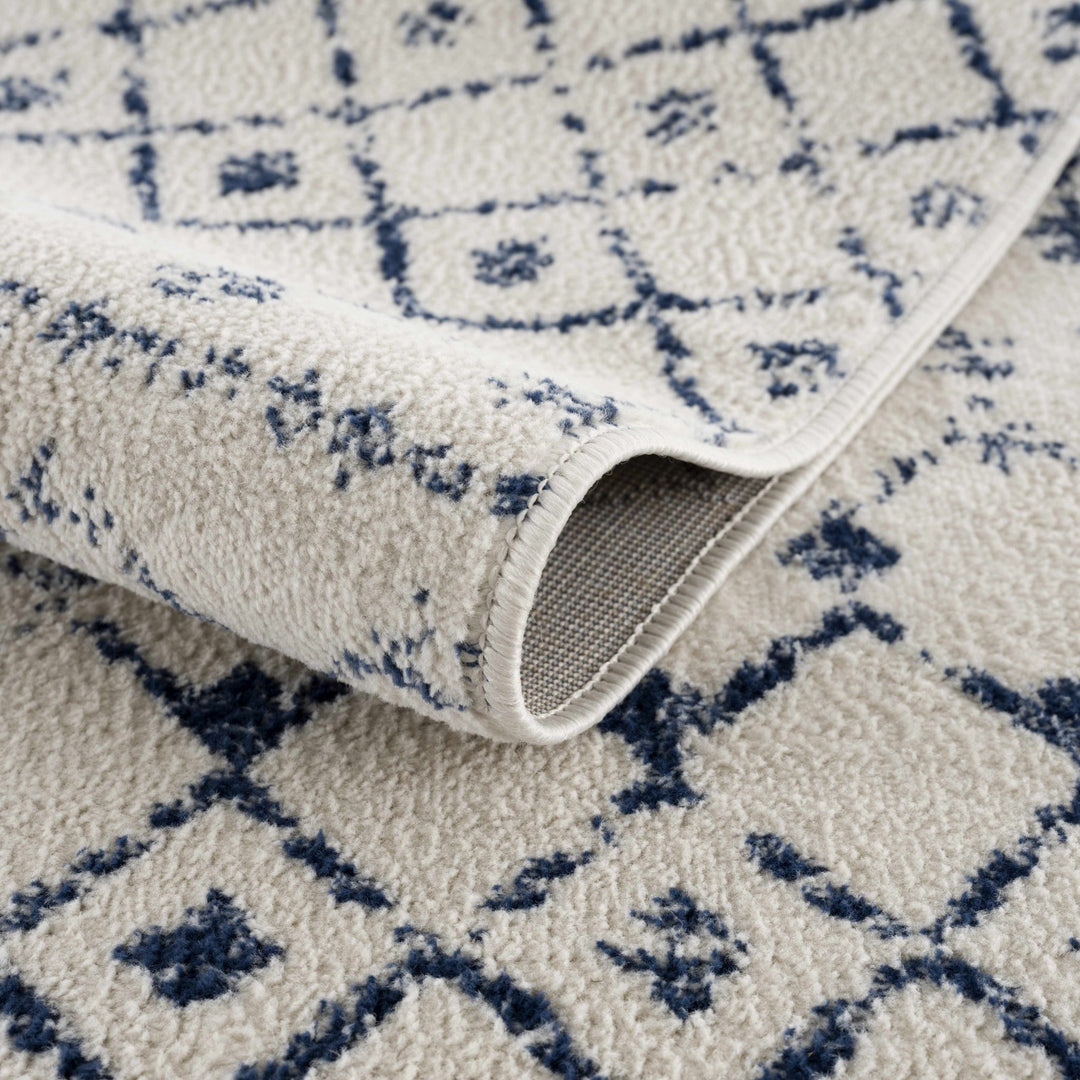 Contemporary Ivory and Blue Tribal Trellis Medium pile Area Rug - The Rug Decor