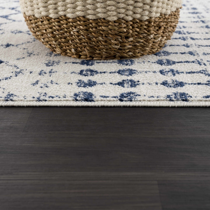 Contemporary Ivory and Blue Tribal Trellis Medium pile Area Rug - The Rug Decor