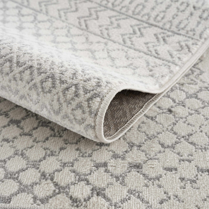 Contemporary Ivory and Gray Medium Pile Tribal Trellis Multi size Area Rug - The Rug Decor