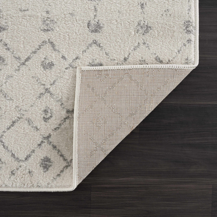 Contemporary Ivory and Gray Tribal Trellis Design Medium Pile Area Rug - The Rug Decor