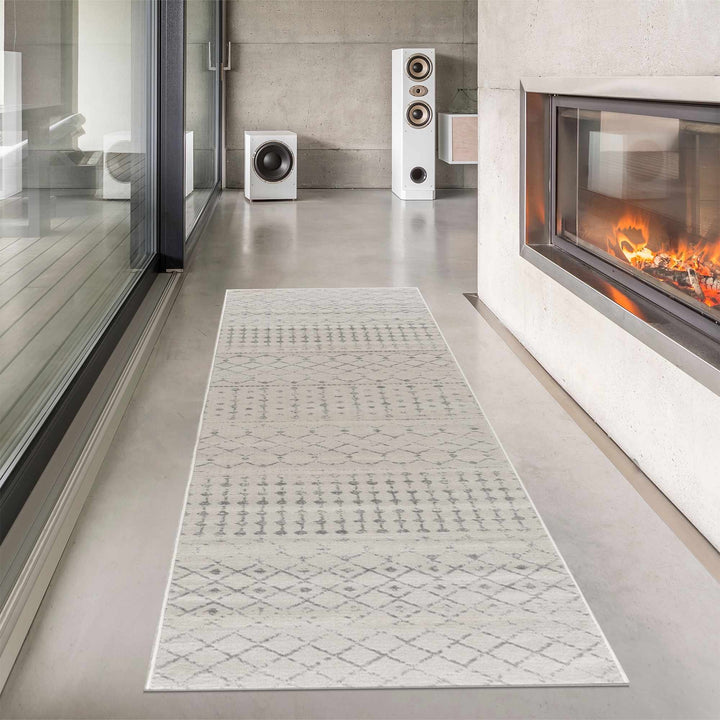 Contemporary Ivory and Gray Tribal Trellis Design Medium Pile Area Rug - The Rug Decor