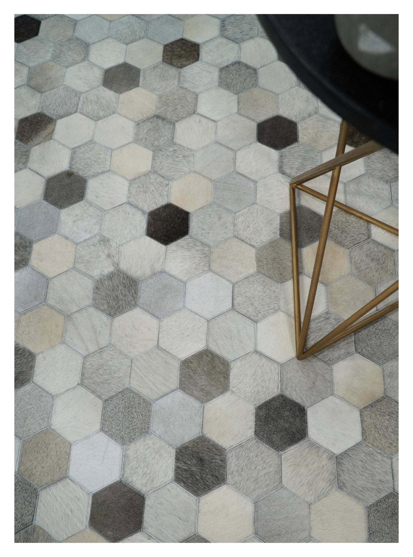 Cowhide Leather Patchwork Silver and Ivory Leather Rug, 4x6, 5x8, 6x9, 8x10, 9x12 Modern Geometric Rug | LR23 - The Rug Decor