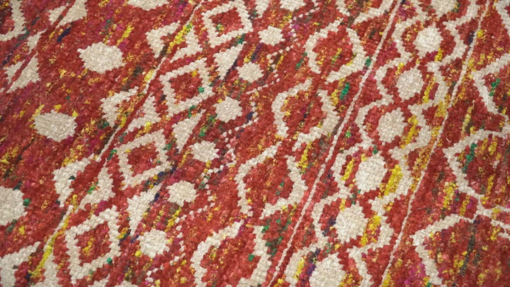4x6 and 8x10 Hand Knotted Rust, Gold and White Modern Contemporary Southwestern Tribal Trellis Recycled Silk Area Rug | OP5