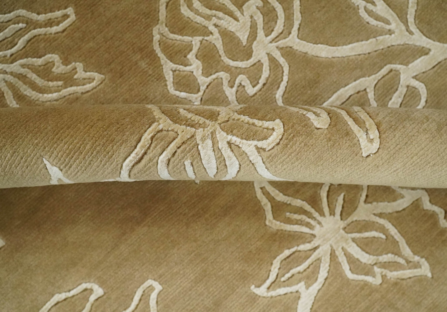 Floral 6x8 Brown and Ivory Wool and Silk Hand Woven Rug | HL6 - The Rug Decor