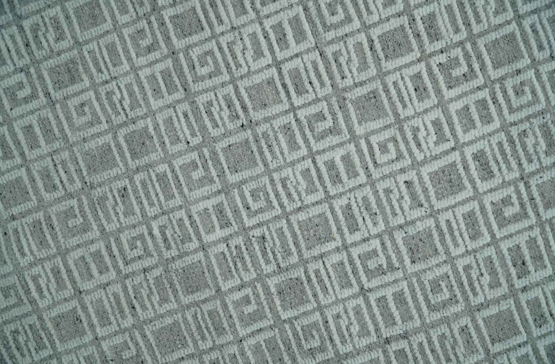 Hand carved Silver and Charcoal Traditional Geometrical Pattern Hand Knotted 8.2x10.6 Wool Area Rug - The Rug Decor
