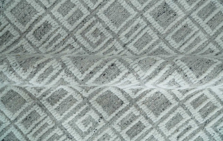 Hand carved Silver and Charcoal Traditional Geometrical Pattern Hand Knotted 8.2x10.6 Wool Area Rug - The Rug Decor