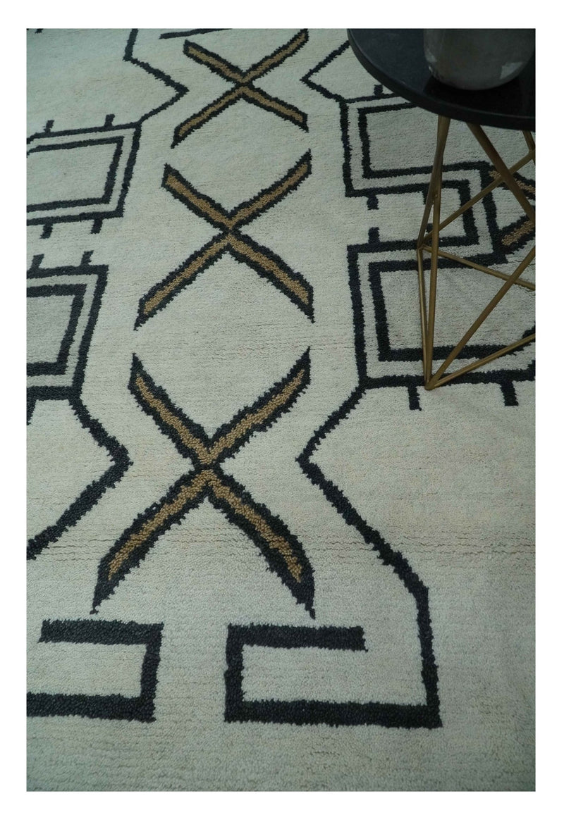 Hand Knotted 8x10 Ivory and Charcoal Wool Traditional Tribal Art Antique South Western Rug | TRDCP1292810 - The Rug Decor