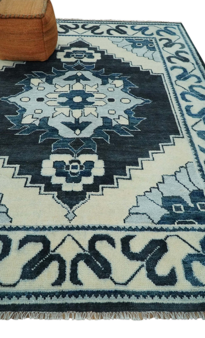 Hand Knotted Antique 8x10 Ivory and Blue Traditional Heriz Serapi Wool Rug | TRDCP859810 - The Rug Decor