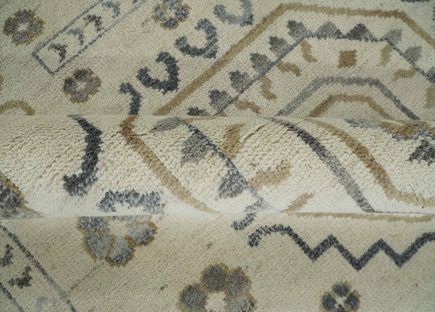 Hand Knotted Ivory, Gray and Beige Traditional Medallion Natural Wool Area Rug, Kids, Living Room and Bedroom Rug | MEHK7 - The Rug Decor