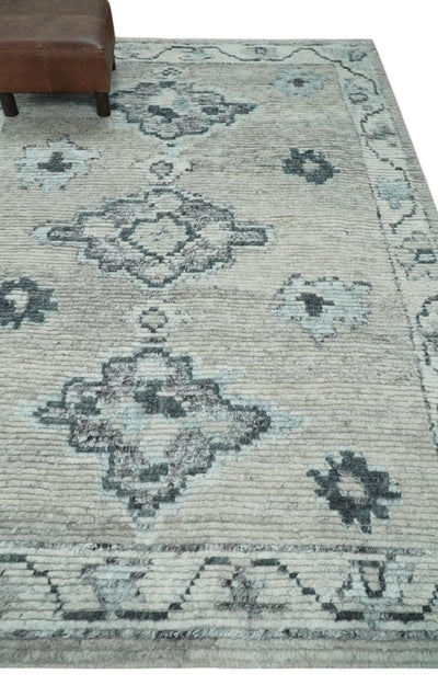 Hand Knotted Silver and Charcoal Traditional with Blended Wool 6x9, 8x10 and 9x12 | UL25 - The Rug Decor