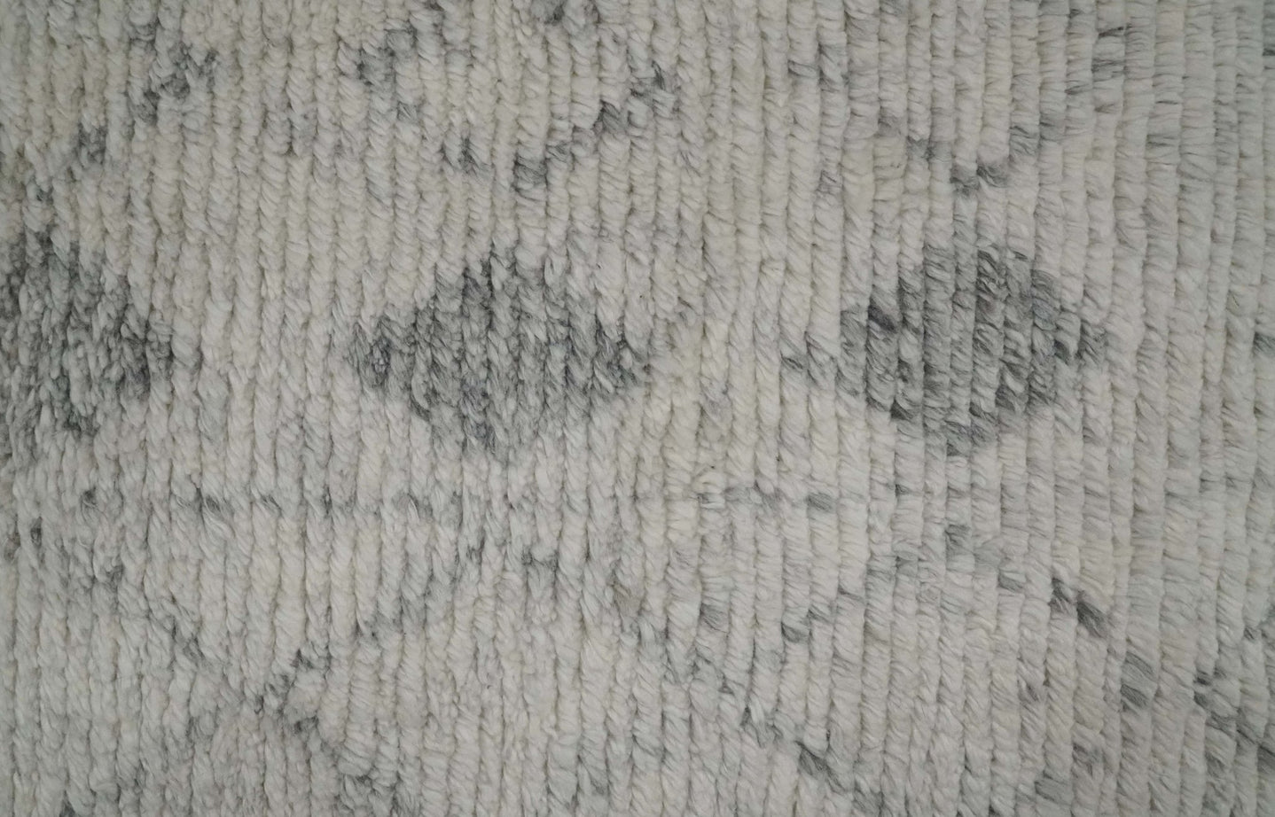 Hand Woven Beige and Gray 2x3 Trellis Moroccan Rug Made with Fine Wool | TRDCP79723 - The Rug Decor