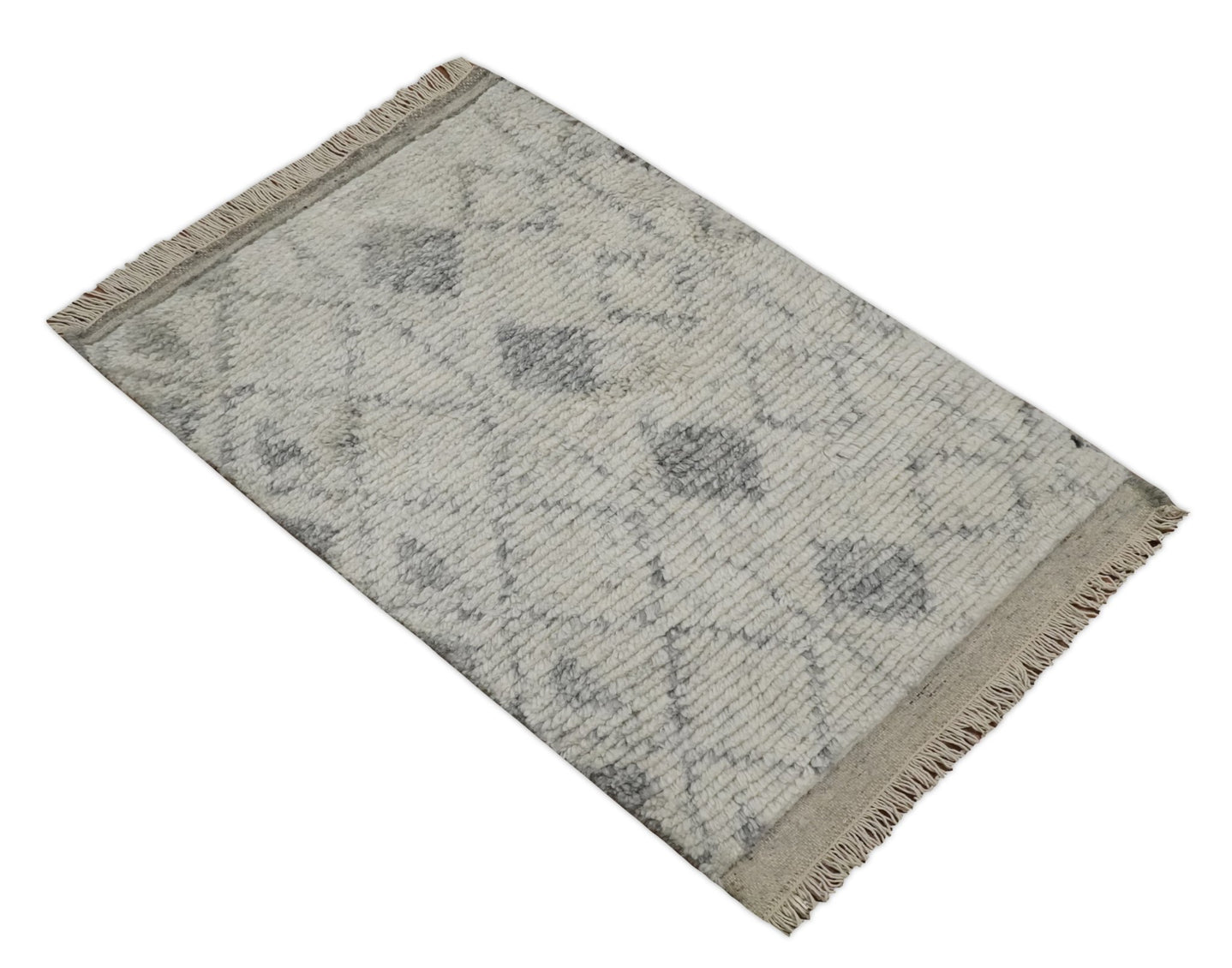 Hand Woven Beige and Gray 2x3 Trellis Moroccan Rug Made with Fine Wool | TRDCP79723 - The Rug Decor