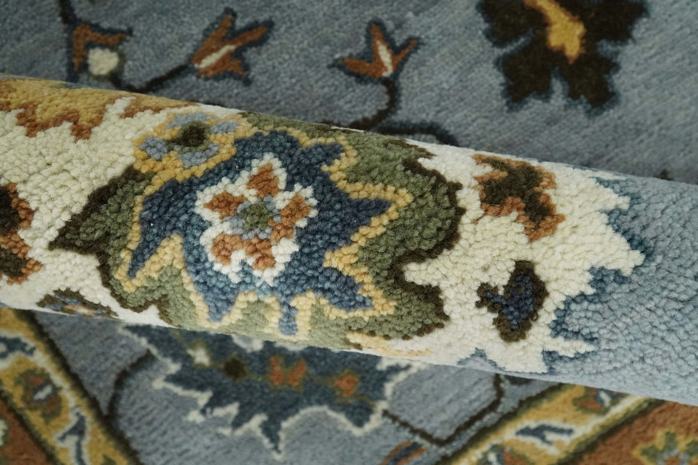 Handmade 2x3, 3x5, 5x8, 6x9, 8x10 and 9x12 Vintage Persian Oushak Design Silver, Rust and Beige wool Area Rug | TRD6445 - The Rug Decor