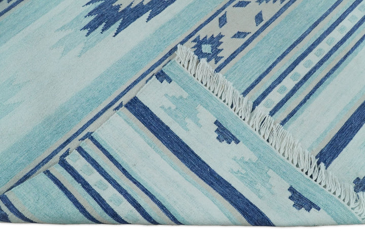 Handmade Boho 5x8 and 8x10 White and Blue Wool Blend Dhurrie Rug | VIK1 - The Rug Decor