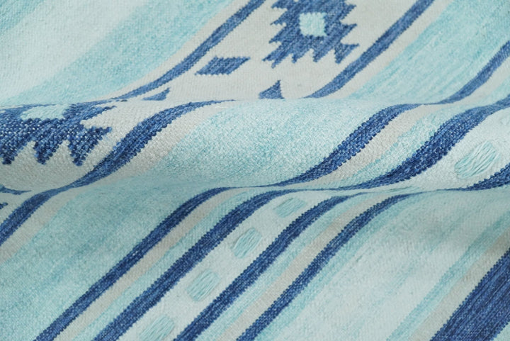 Handmade Boho 5x8 and 8x10 White and Blue Wool Blend Dhurrie Rug | VIK1 - The Rug Decor