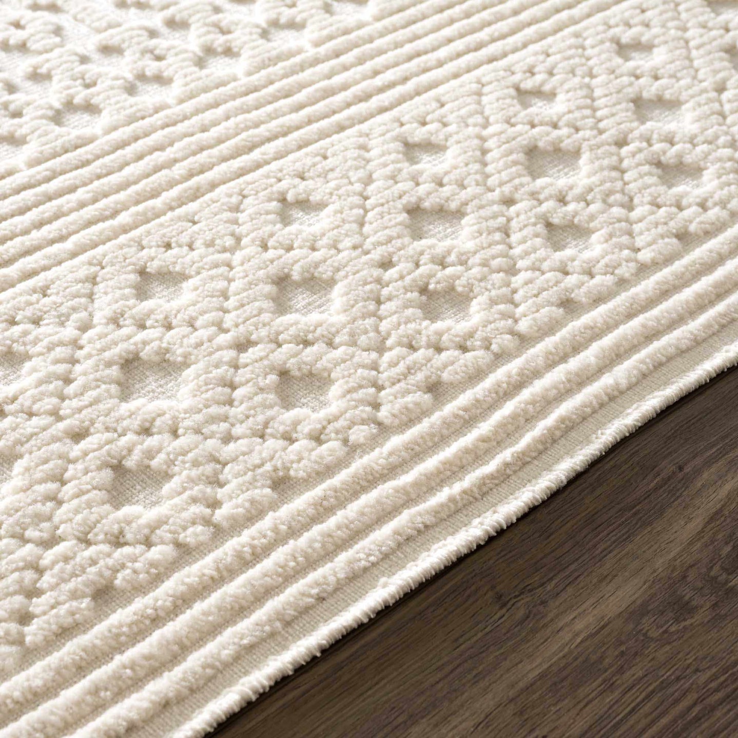 Ivory Texture Tribal Trellis Washable High Low Pile Area Rug - The Rug Decor