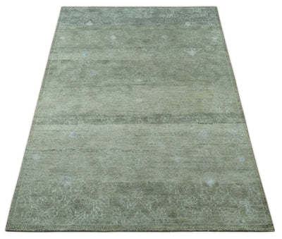 Light Green and Silver Traditional Large design 5x8 Hand Knotted wool and Art Silk Area Rug - The Rug Decor