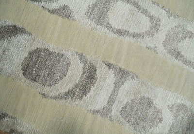 Modern Abstract 2x3 Beige and Gray Hand Knotted Entryway Wool and Silk Area Rug | TRD3367123 - The Rug Decor