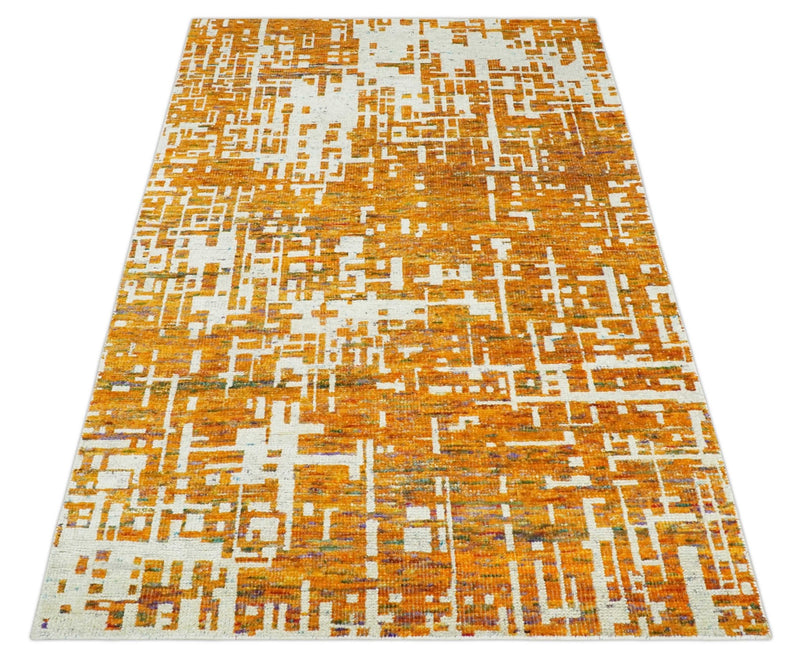 Modern Abstract 5.5x8.5 Gold and Ivory Recycled Art Silk Area Rug - The Rug Decor