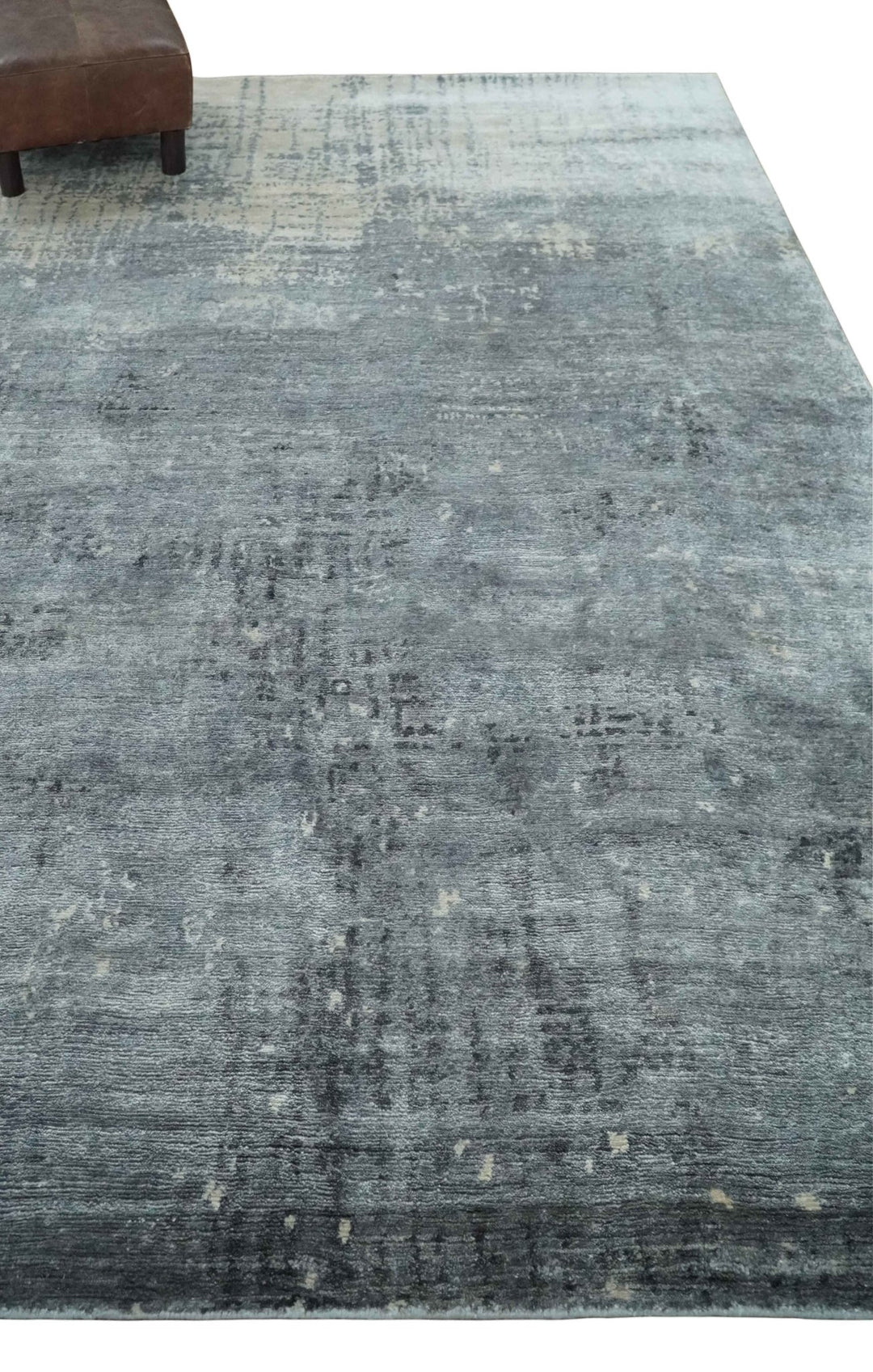 Modern Abstract 5.9x8.5 Silver, Beige and Charcoal Hand Knotted bamboo Silk Area Rug - The Rug Decor