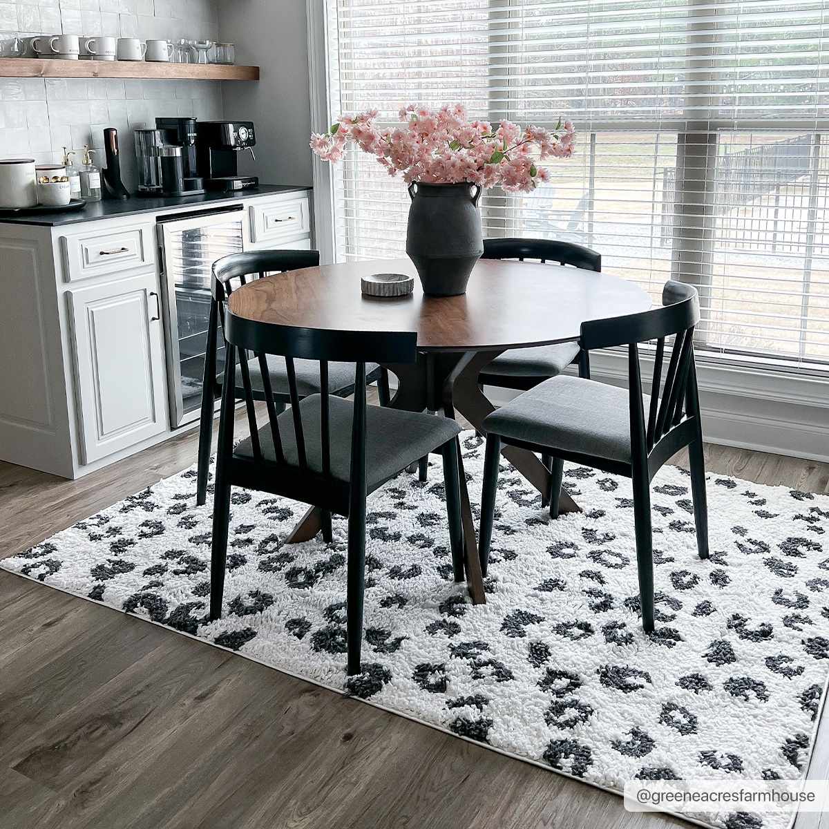 Modern Contemporary Antelope Ivory and Black Plush pile Area Rug - The Rug Decor