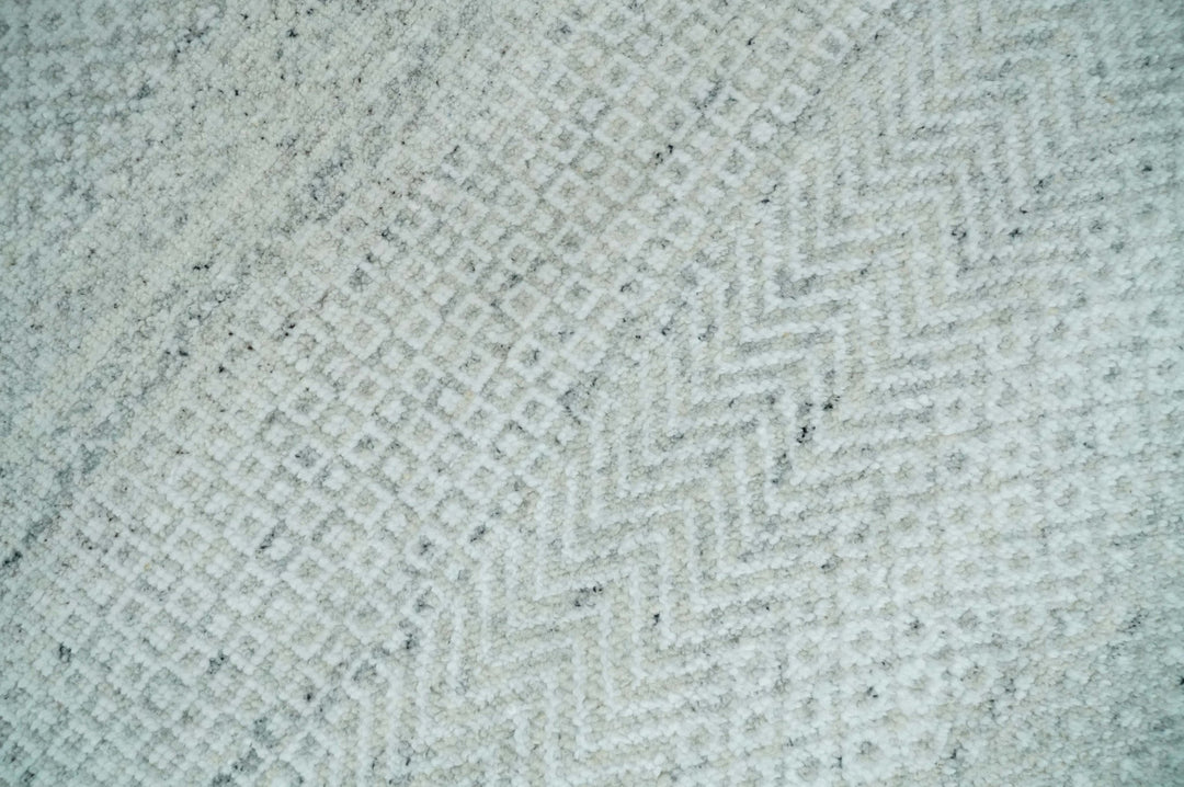 Modern Geometric Trellis Scandinavian 8x10 Hand Knotted Silver, Ivory and Gray Wool Area Rug | TRDCP955810 - The Rug Decor