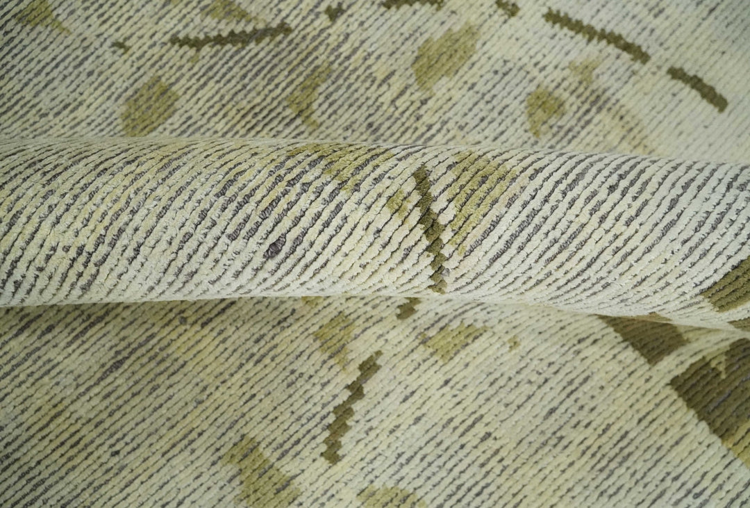Modern Geometrical 4.6x6.6 Olive, Ivory and Charcoal Floral Hand Knotted Wool and Silk Area Rug - The Rug Decor
