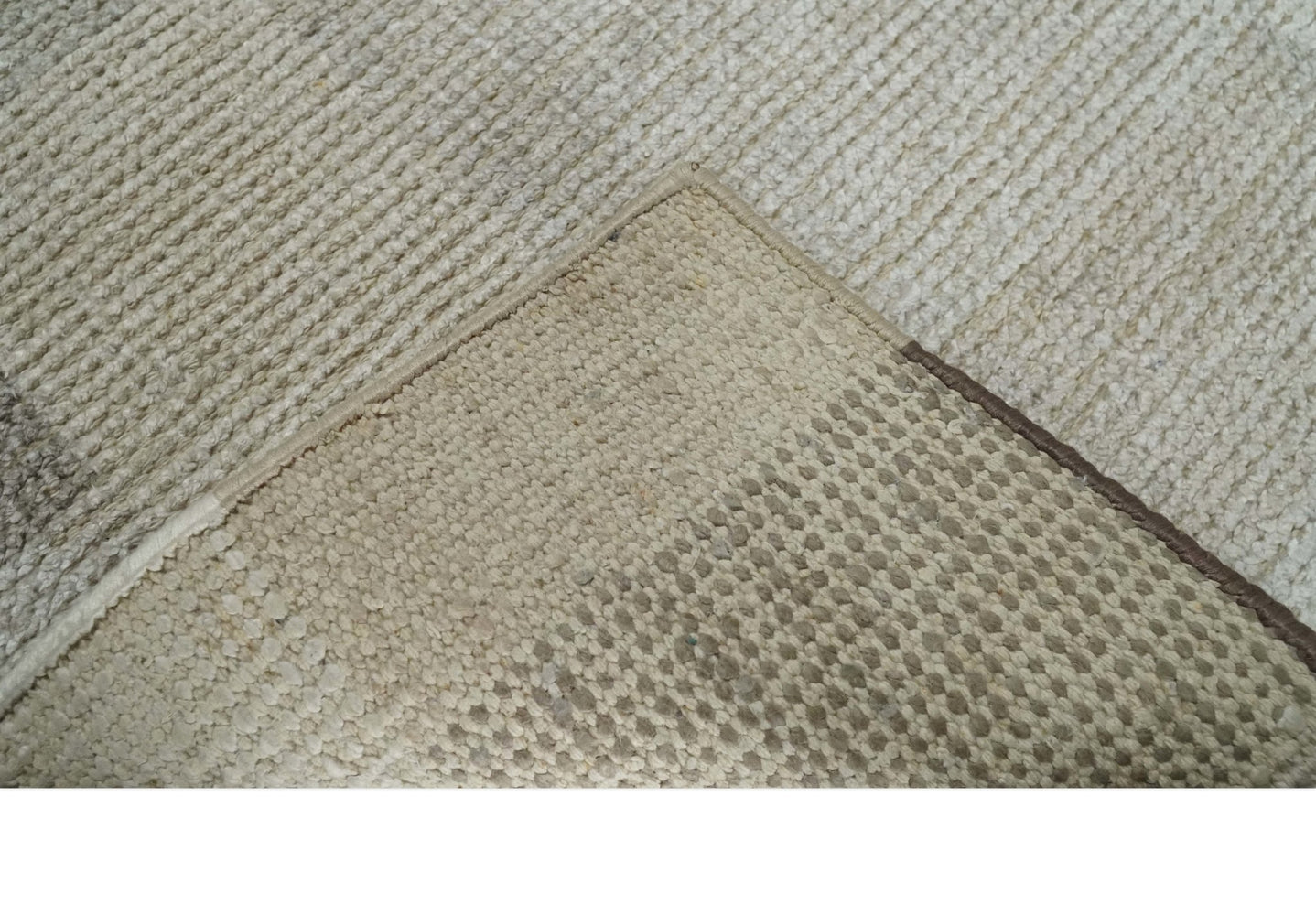 Modern Geometrical Hand knotted 2x3 Gray, Beige and Silver Area Rug | N5323 - The Rug Decor