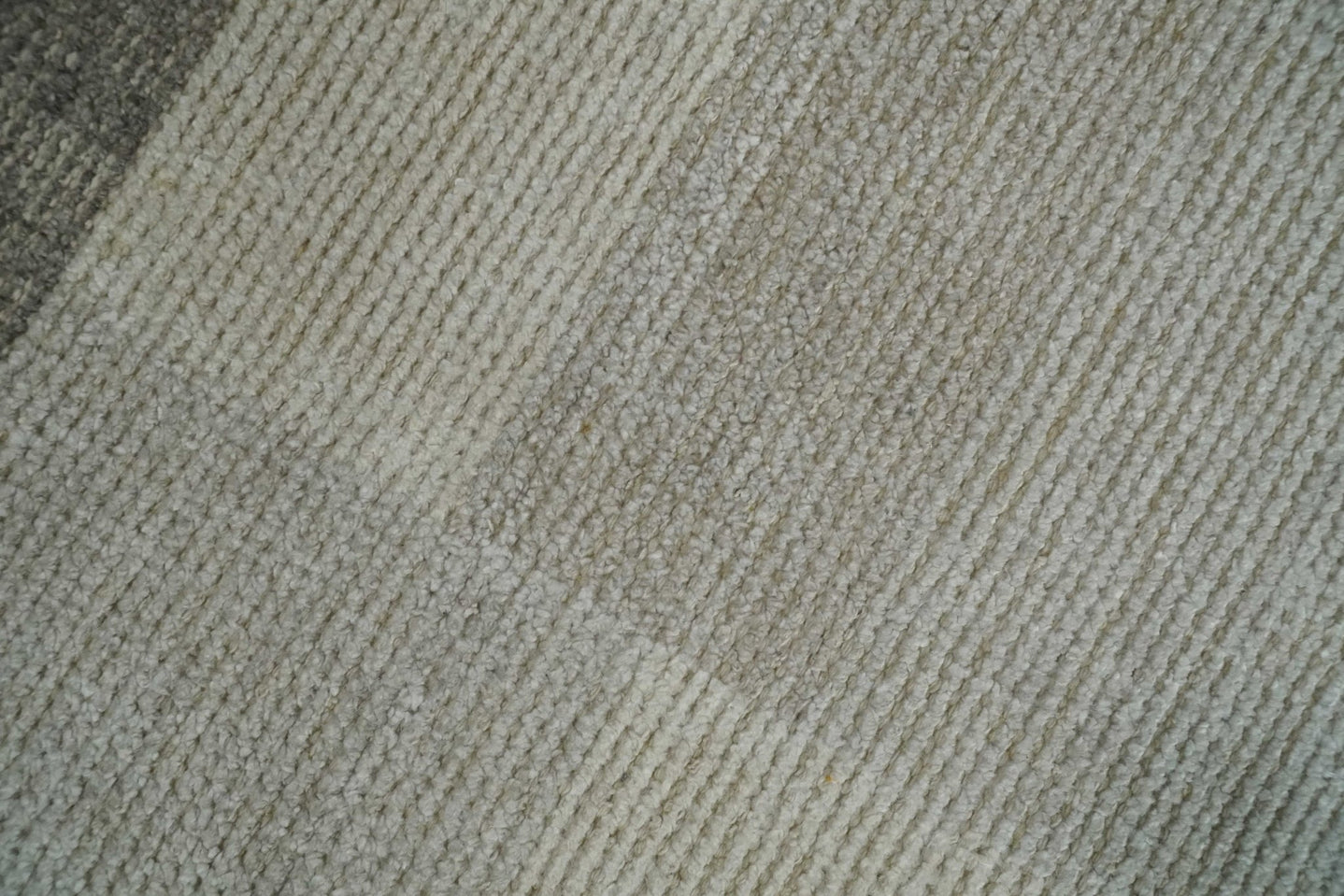 Modern Geometrical Hand knotted 2x3 Gray, Beige and Silver Area Rug | N5323 - The Rug Decor